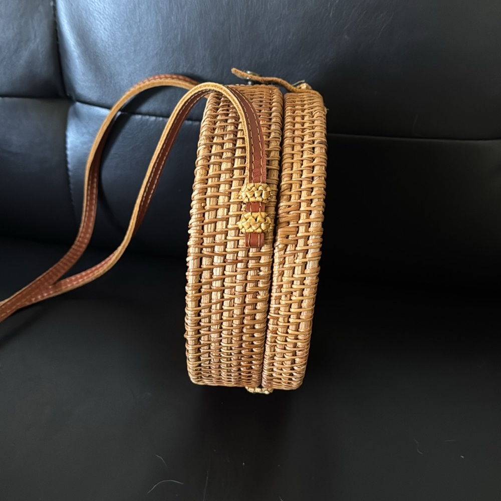 Boho Woven Rattan 8” Crossbody Bag - Picture 4 of 8